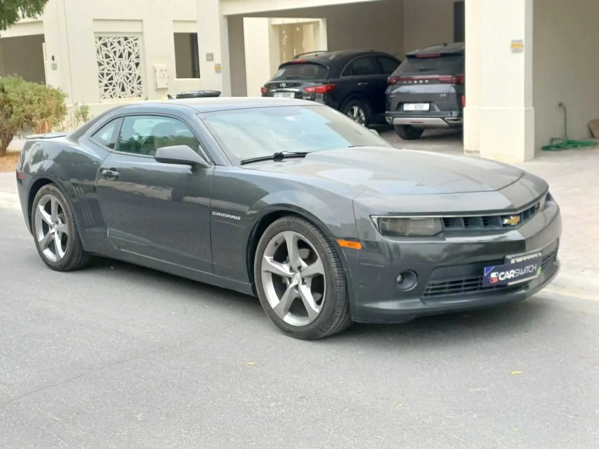 Car image 3