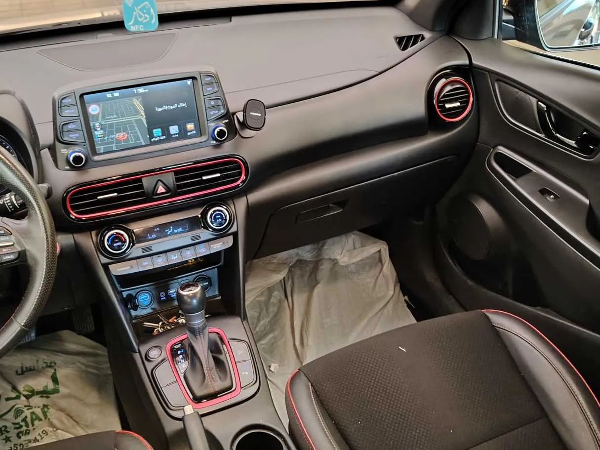 Car image 21