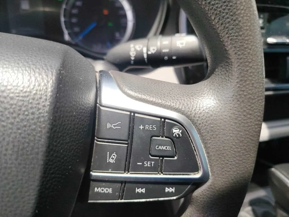 Car image 42