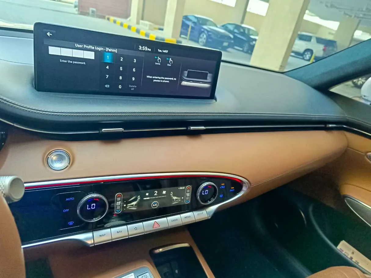 Car image 28