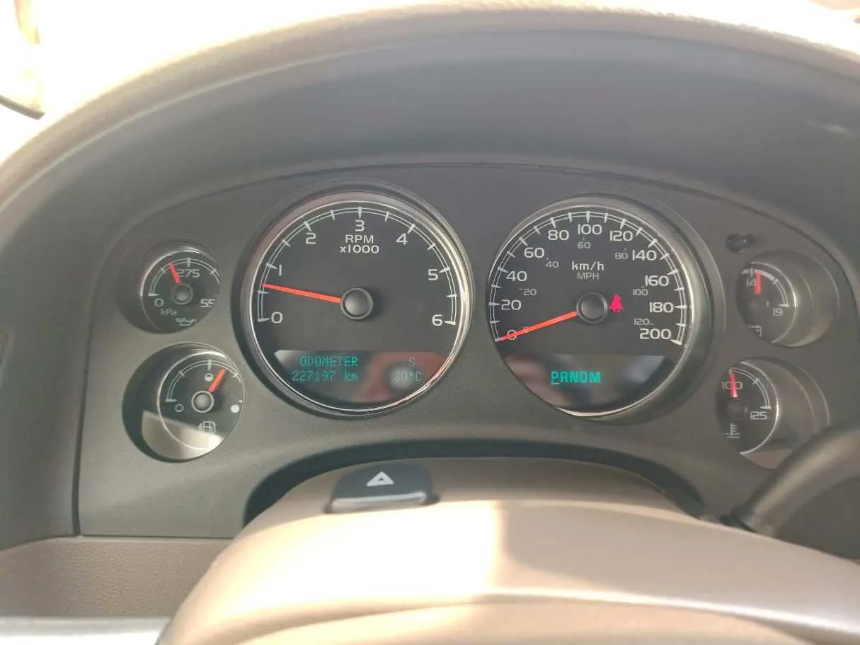 Car image 32