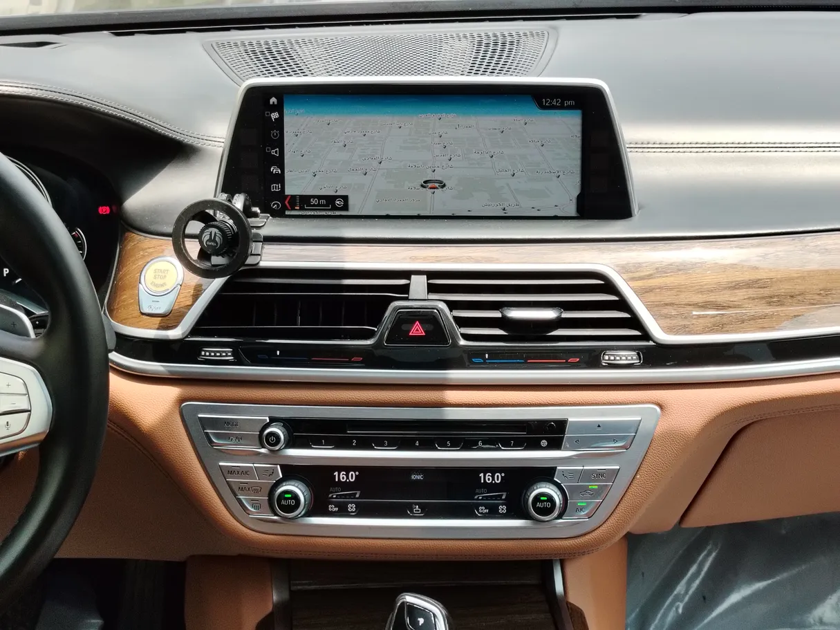 Car image 22