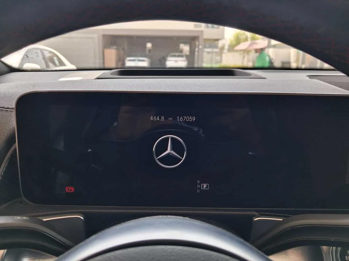 Car image 20
