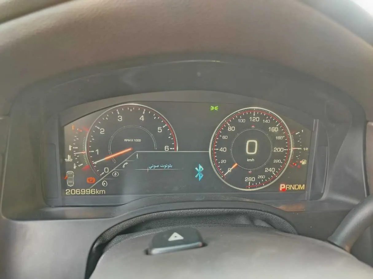 Car image 26