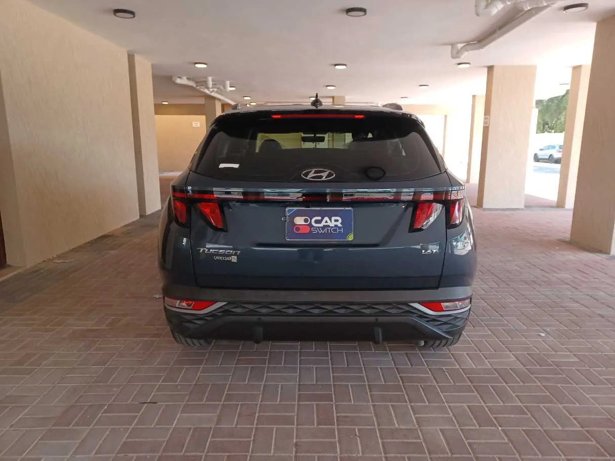 Car image 6