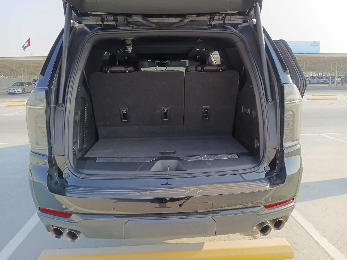 Car image 28