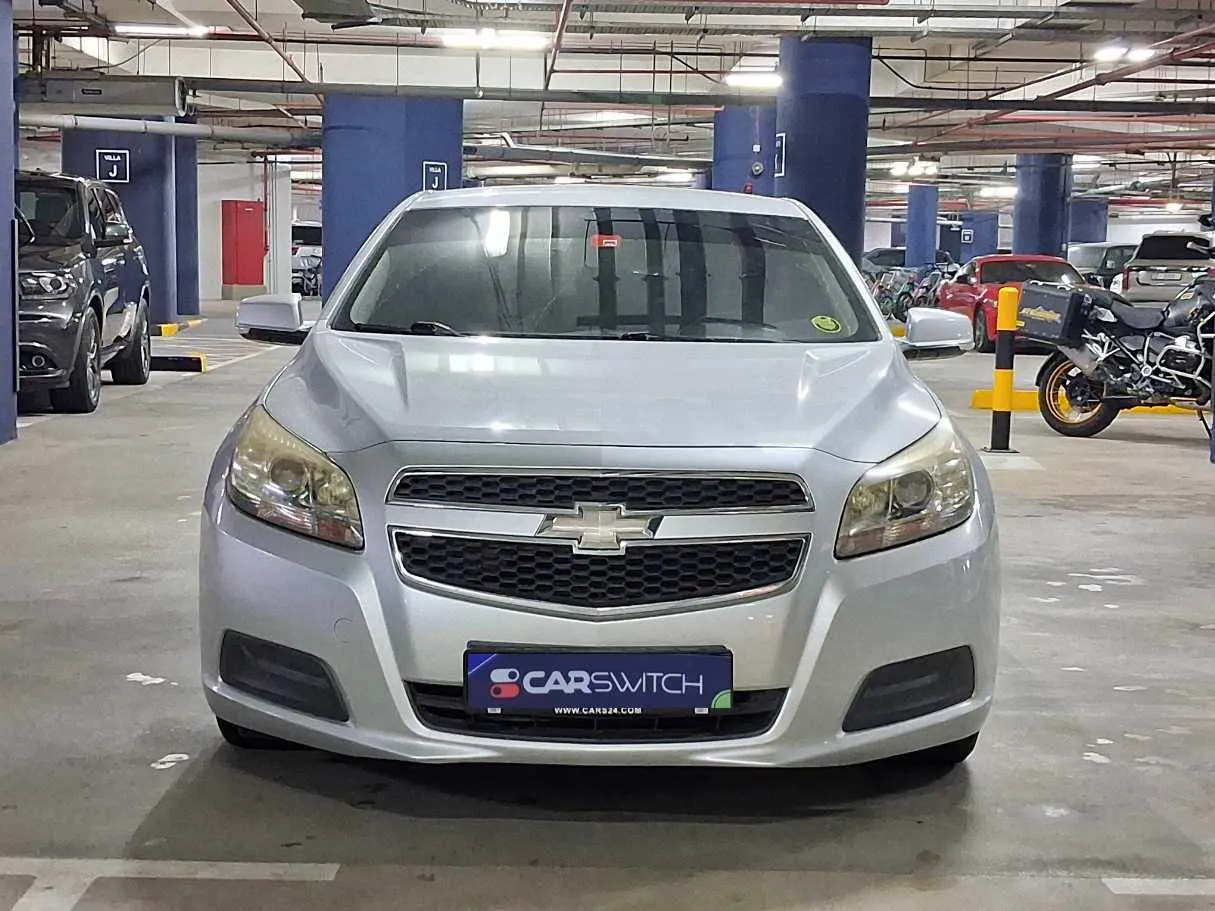 Car image 2