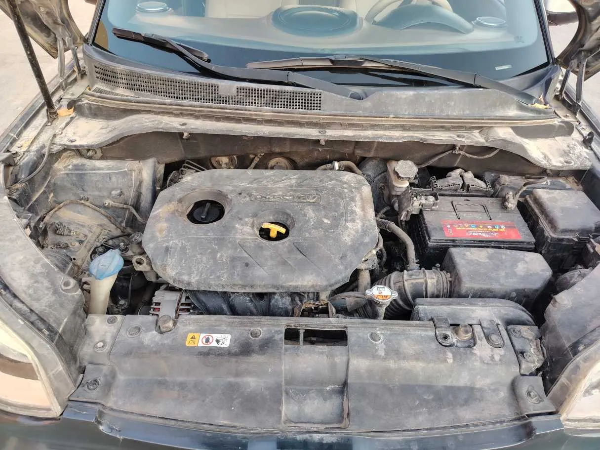 Car image 29