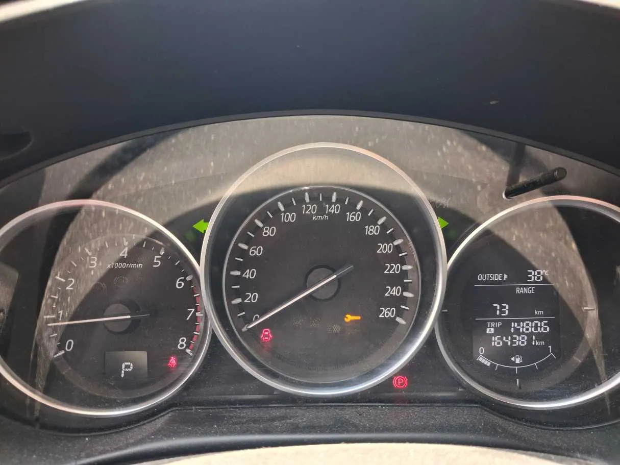 Car image 20