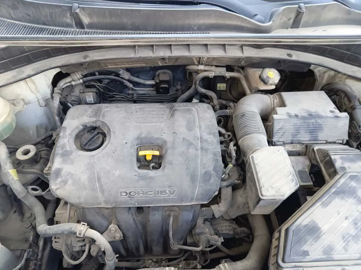 Car image 36