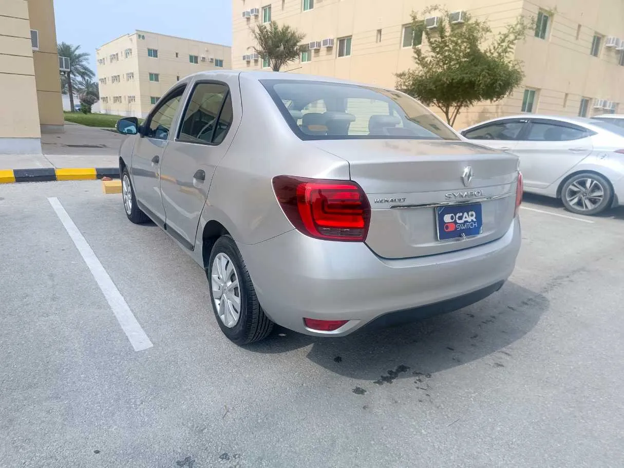 Car image 7