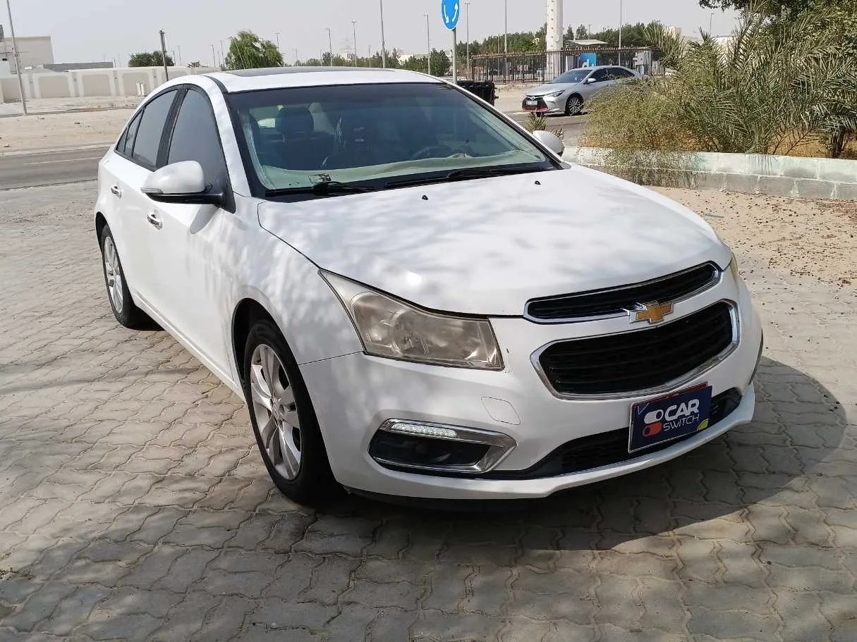 Car image 3
