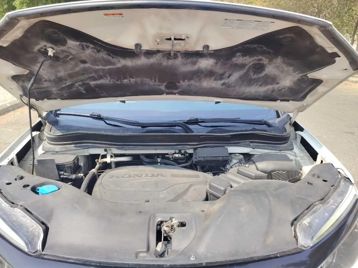 Car image 37
