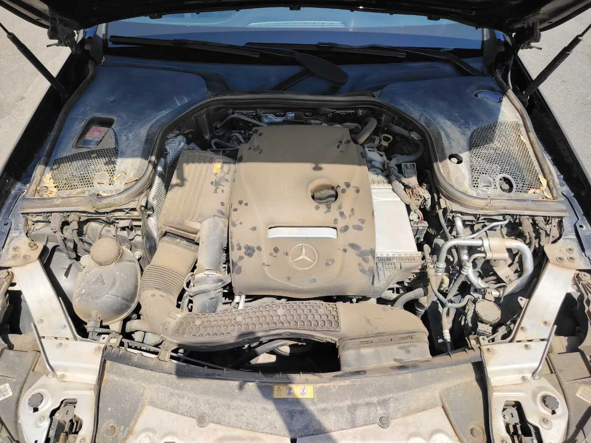 Car image 38