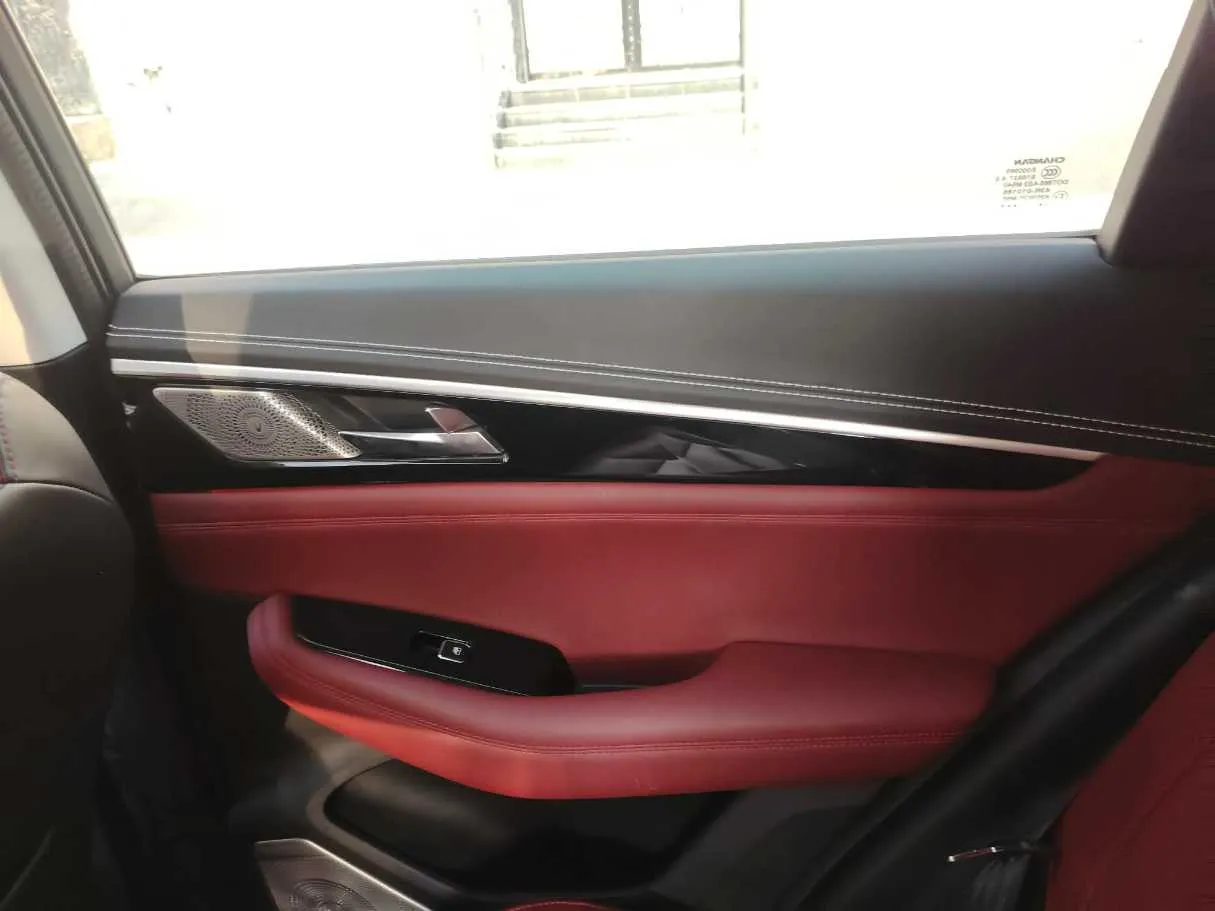 Car image 42
