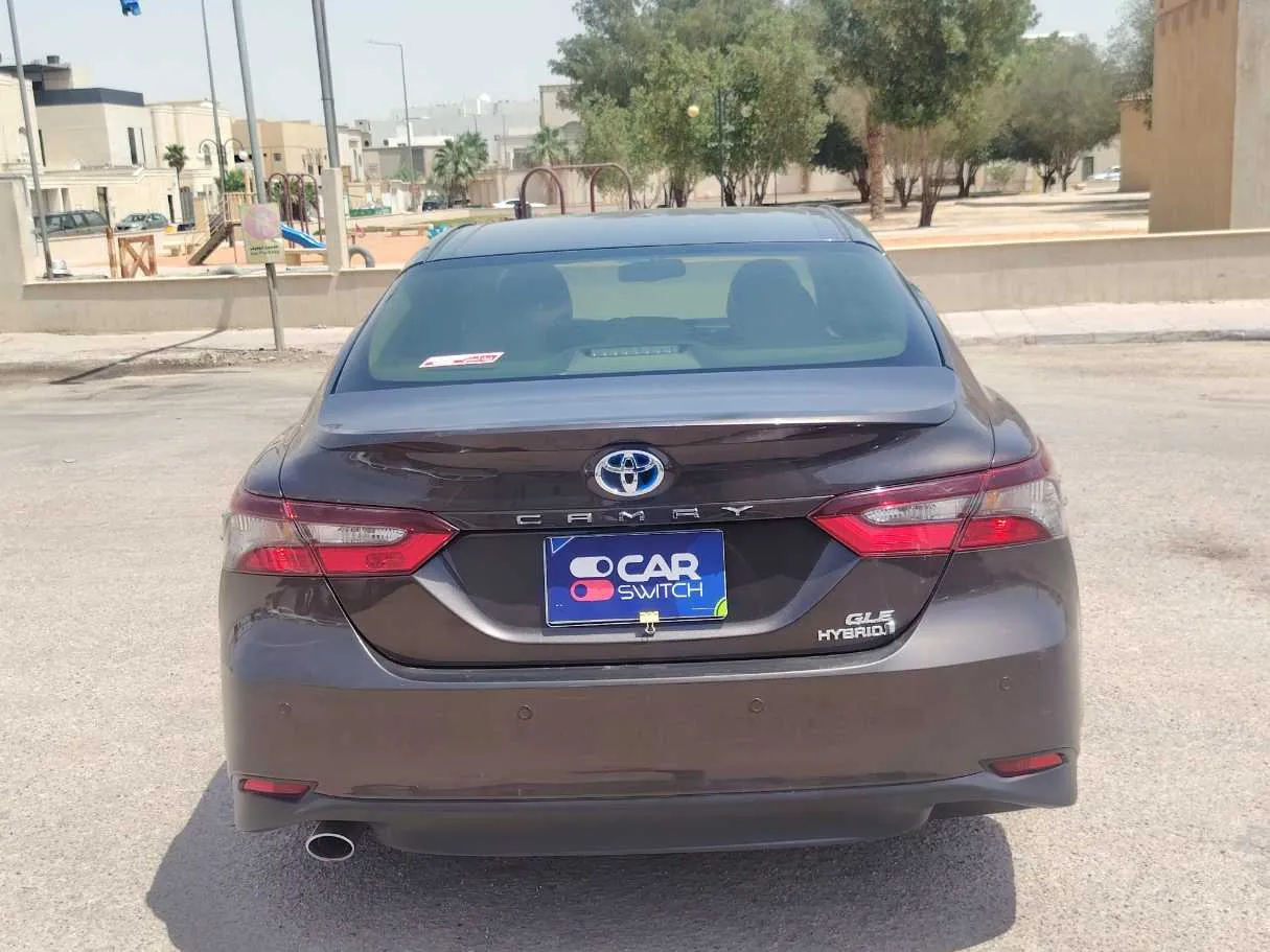 Car image 6