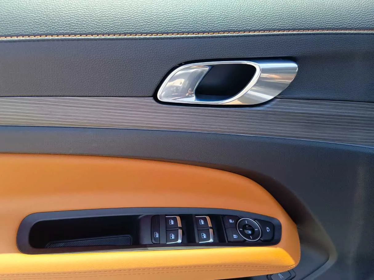 Car image 31