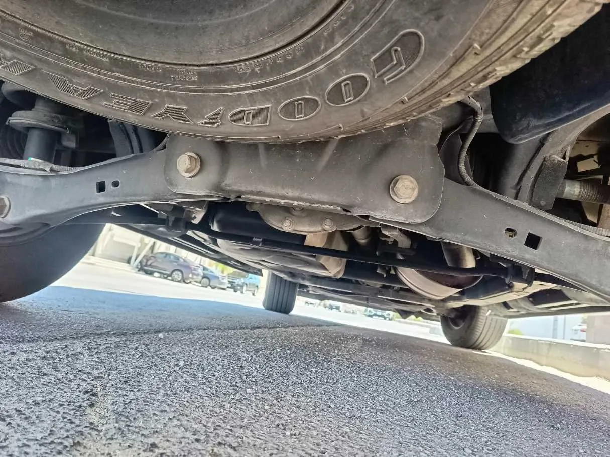 Car image 39