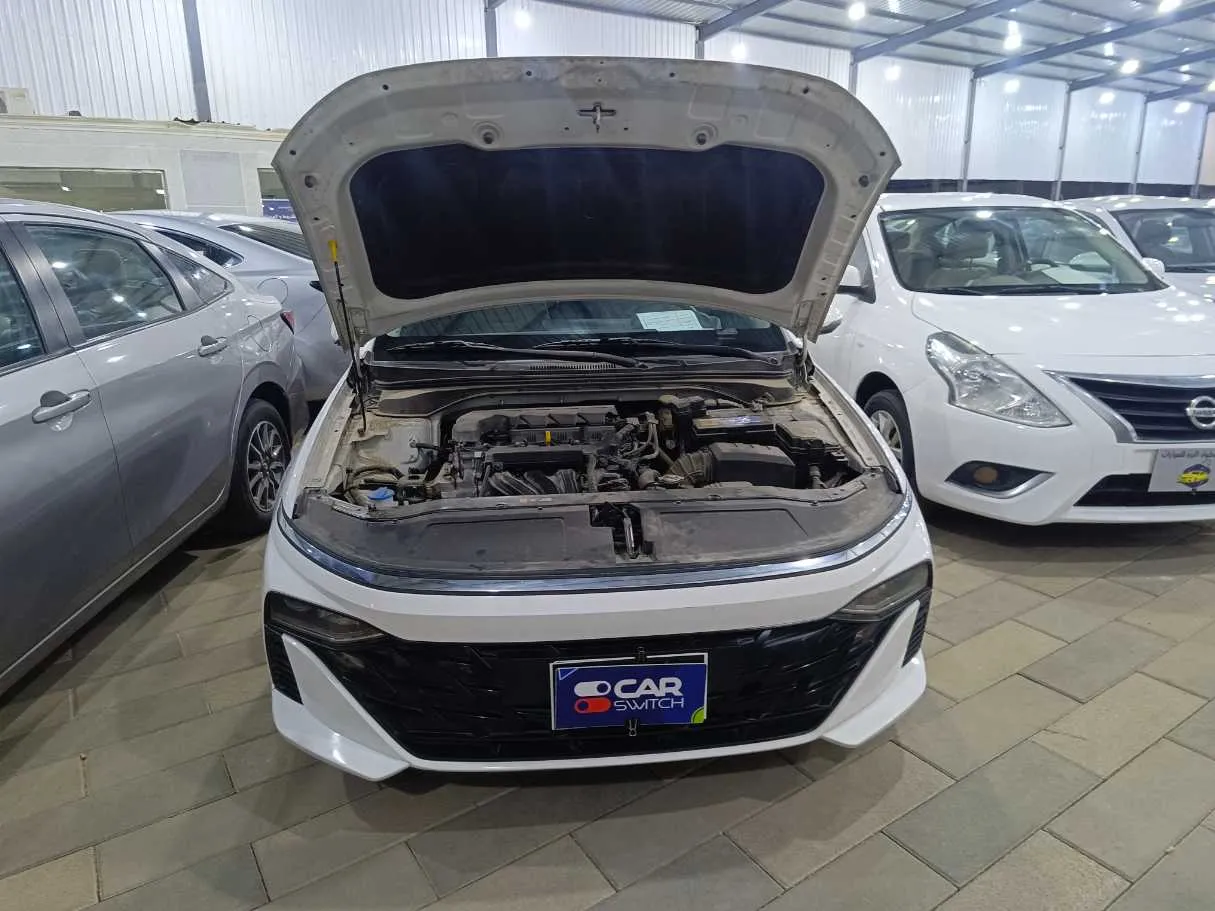 Car image 22