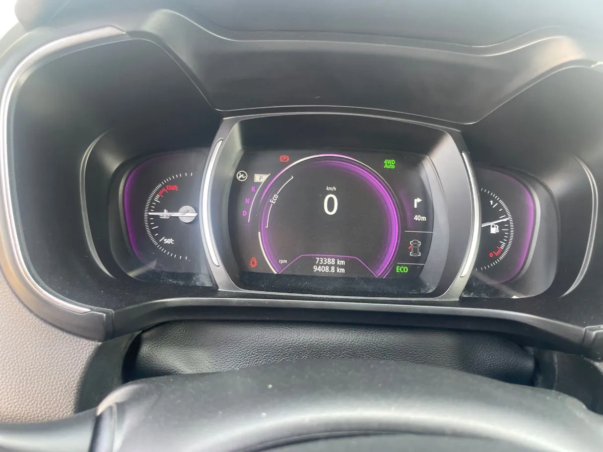 Car image 21