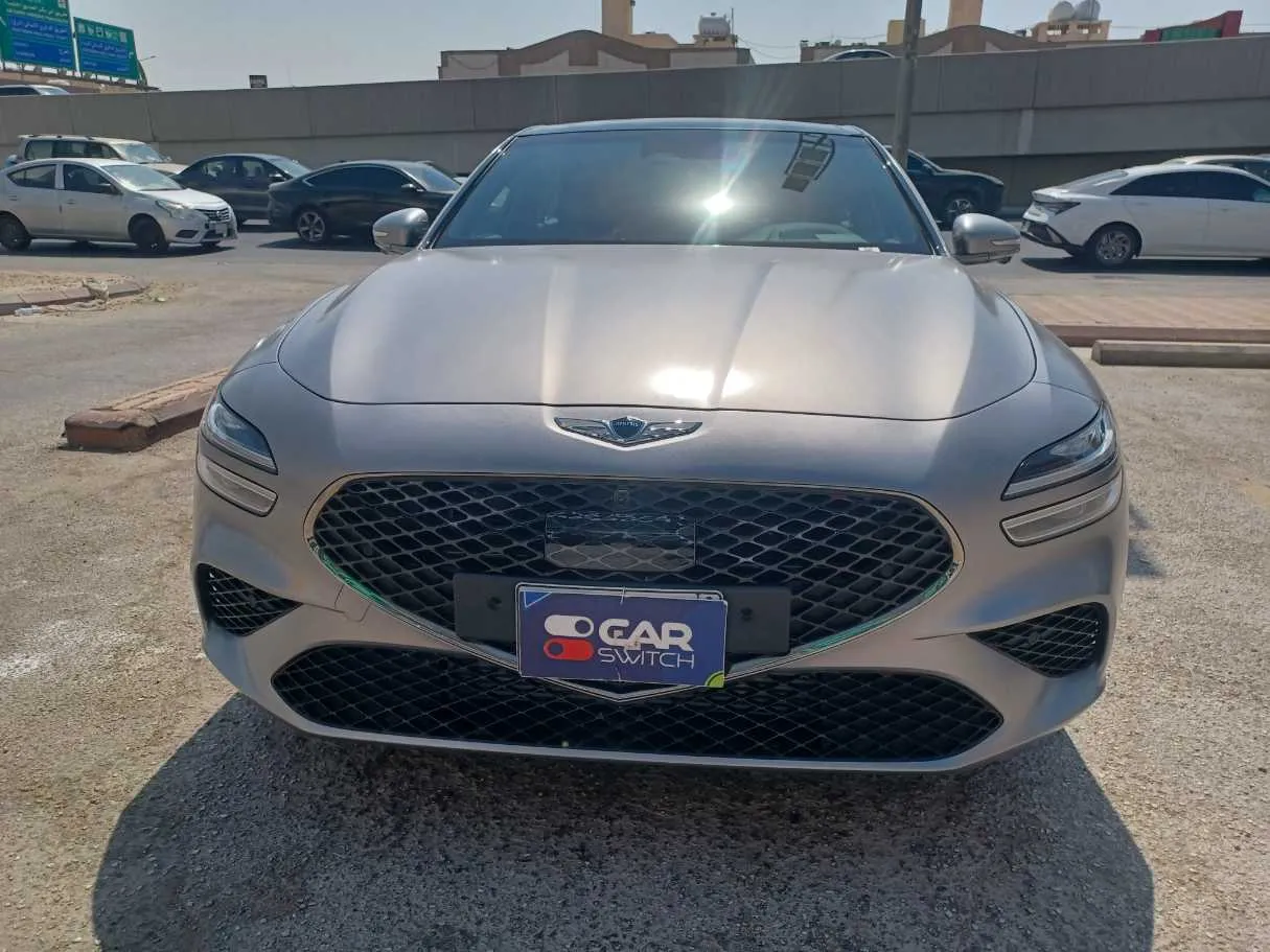 Car image 2