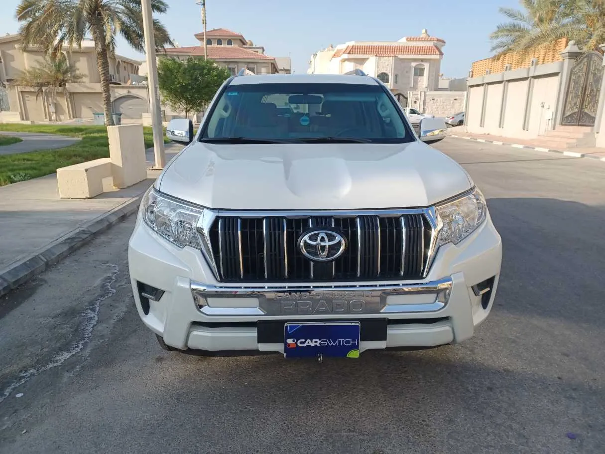 Car image 2