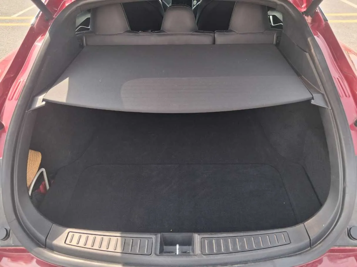 Car image 21