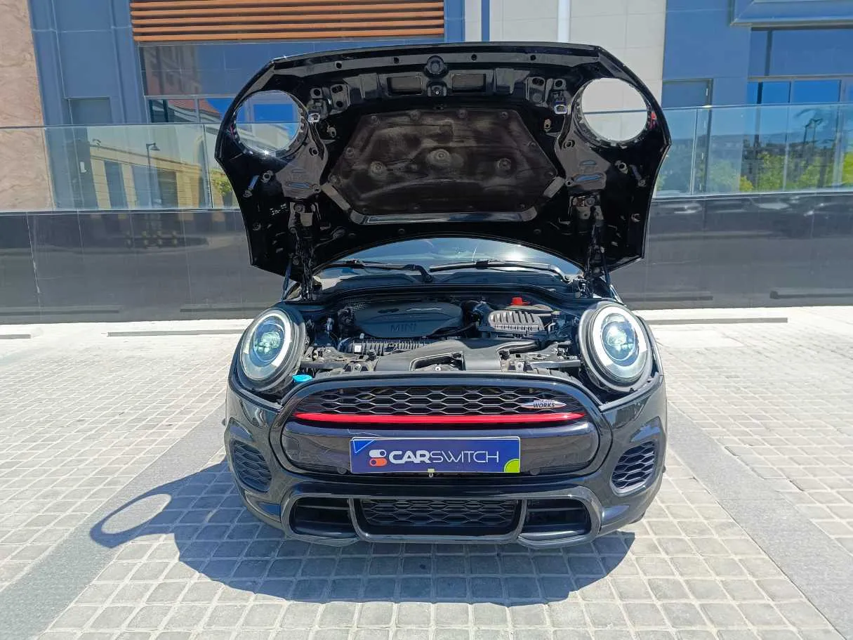 Car image 36