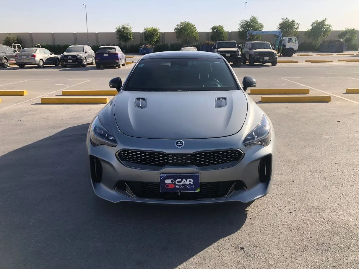 Car image 2