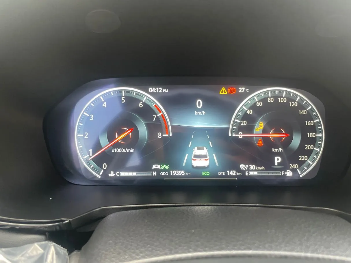 Car image 21
