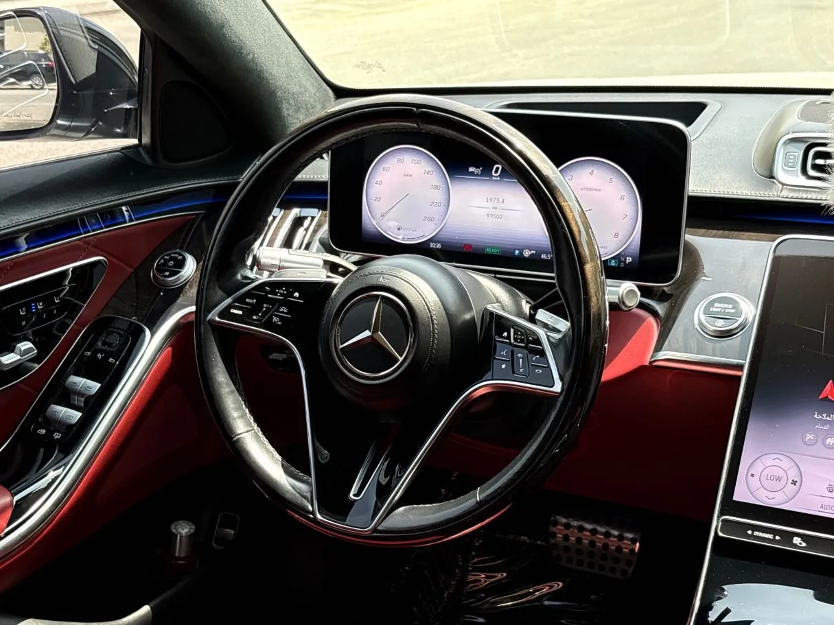 Car image 21