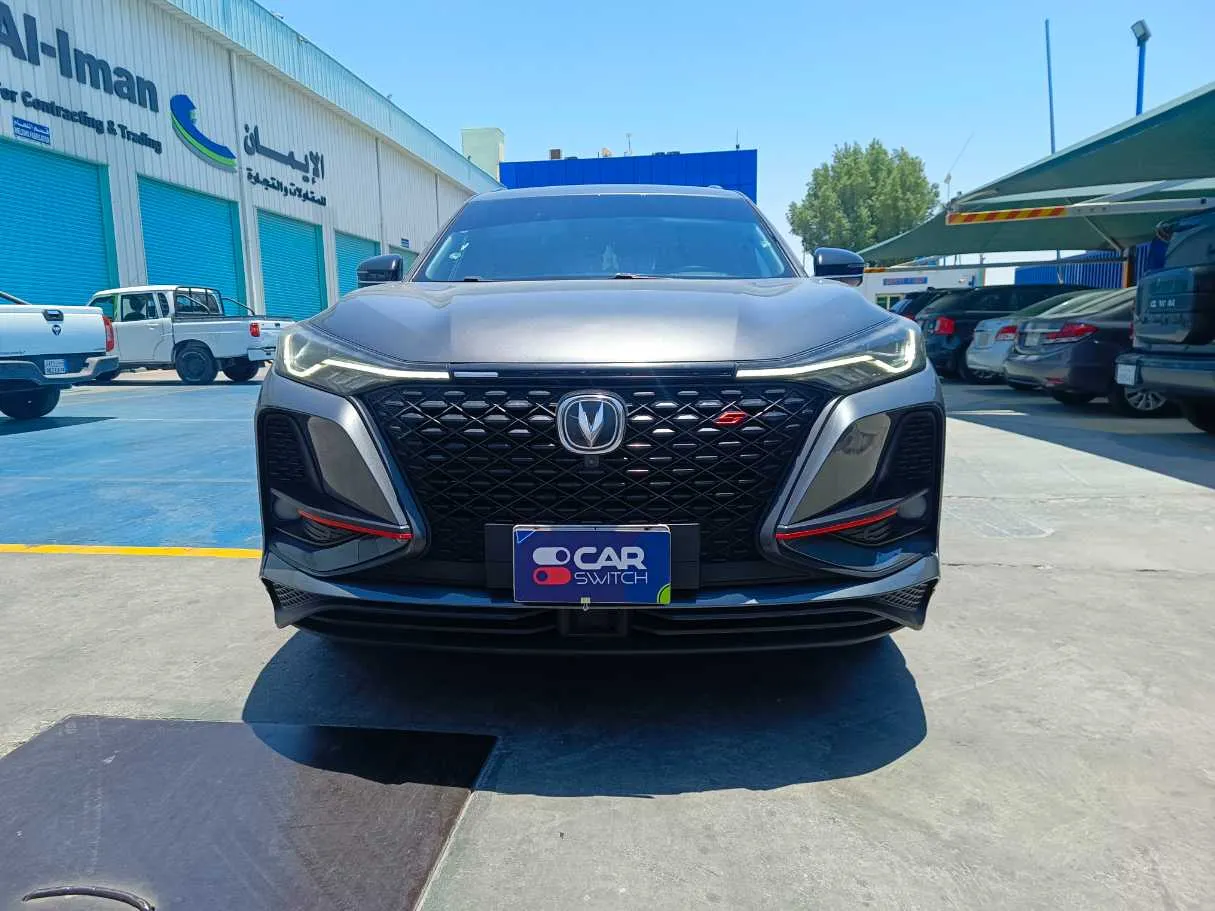 Car image 2