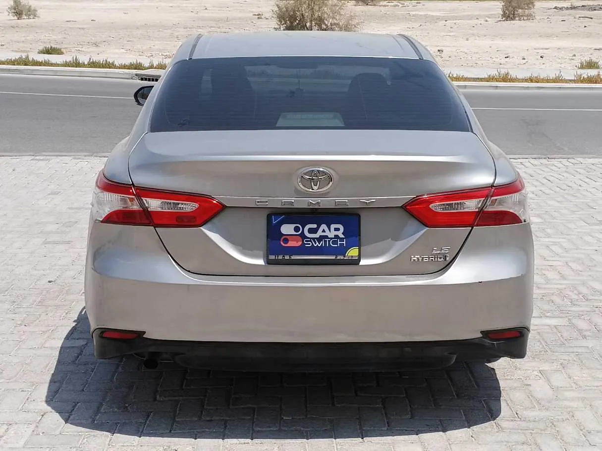 Car image 6