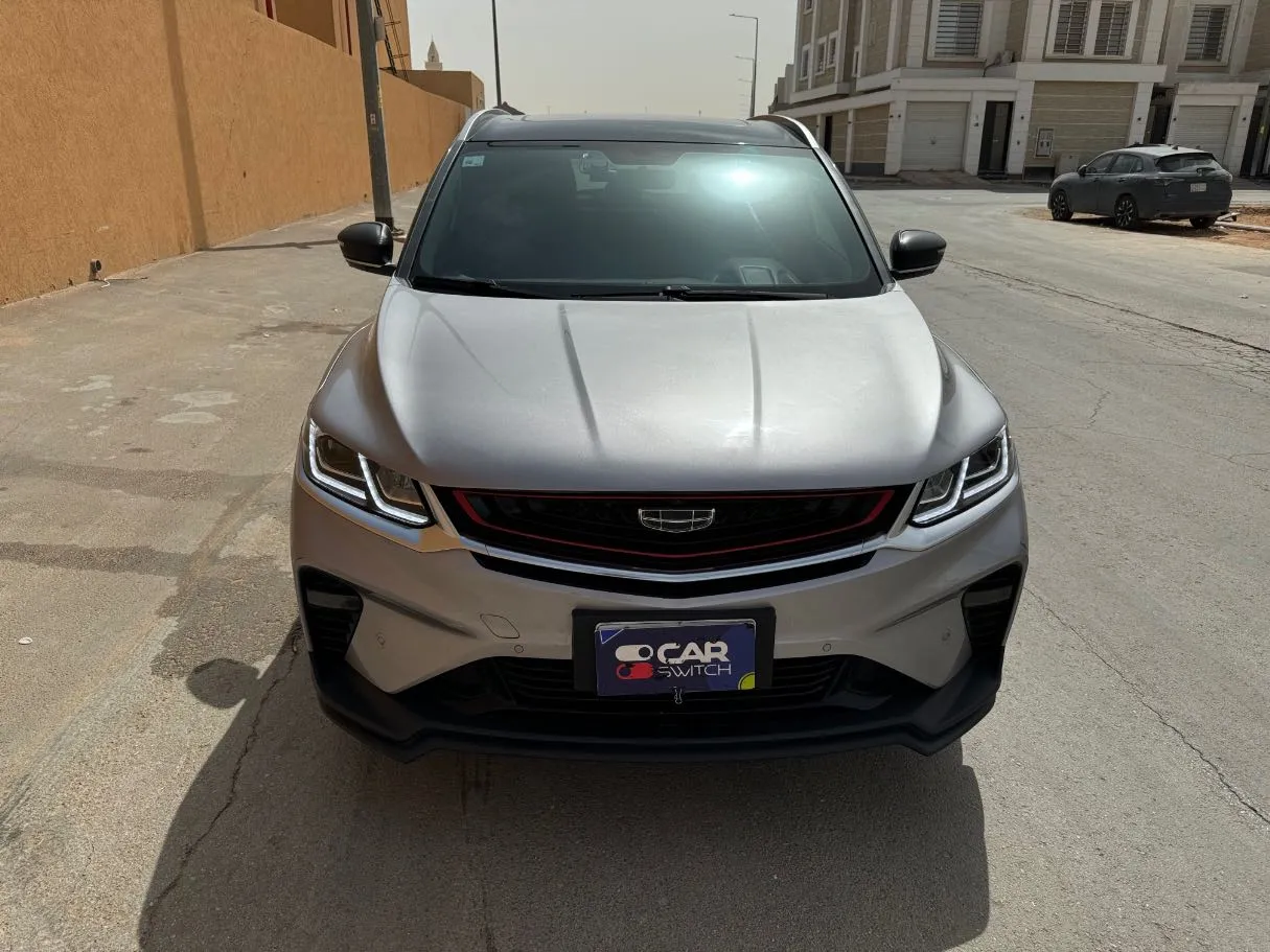 Car image 2