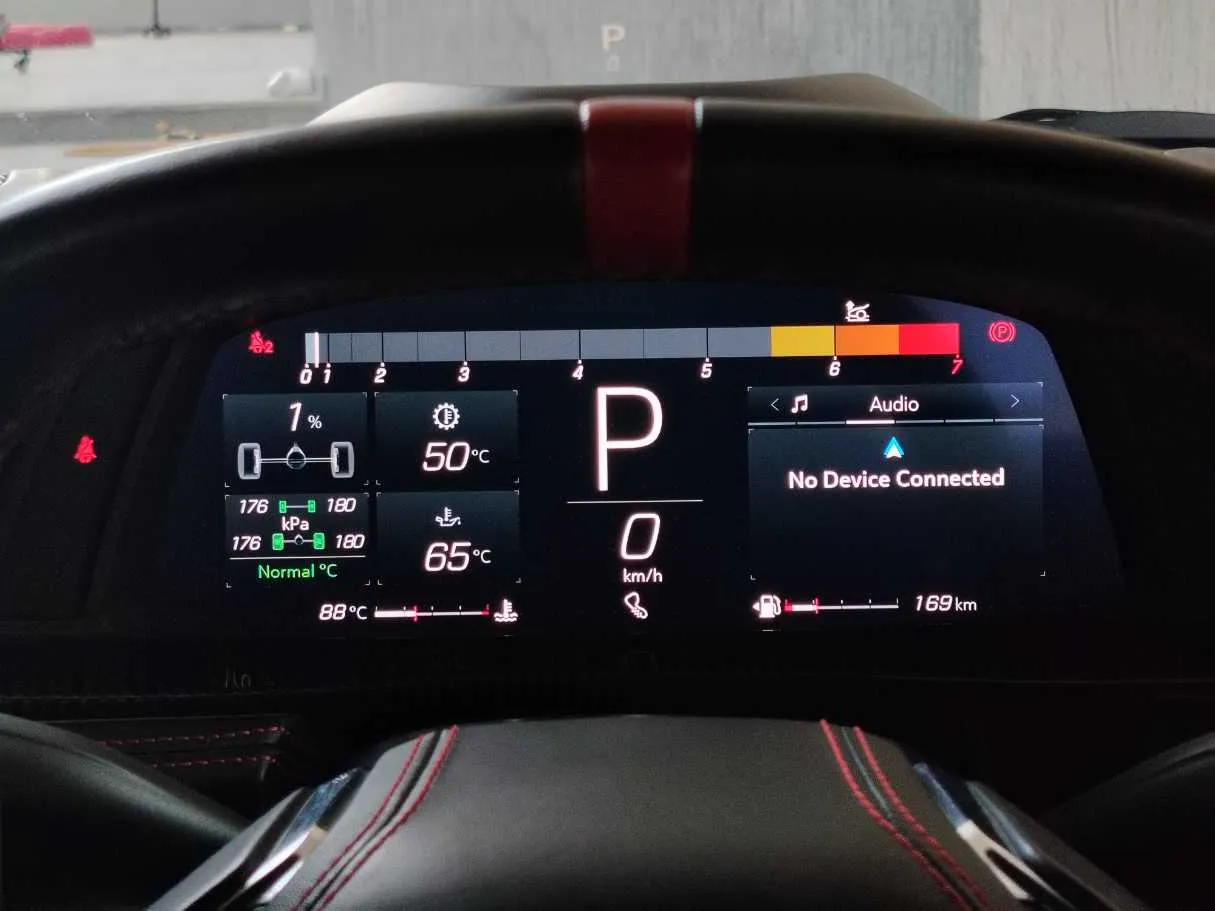 Car image 21