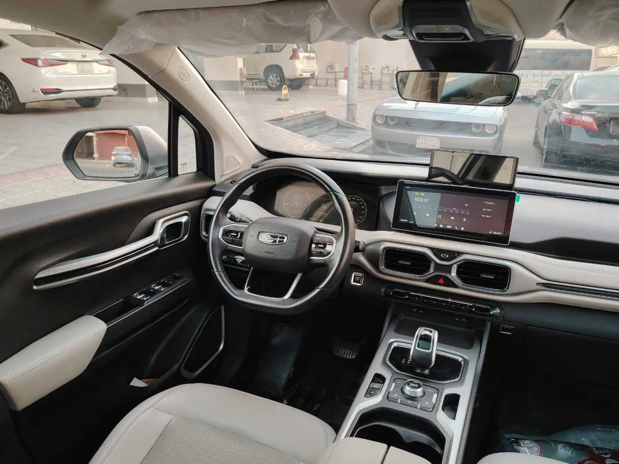 Car image 22
