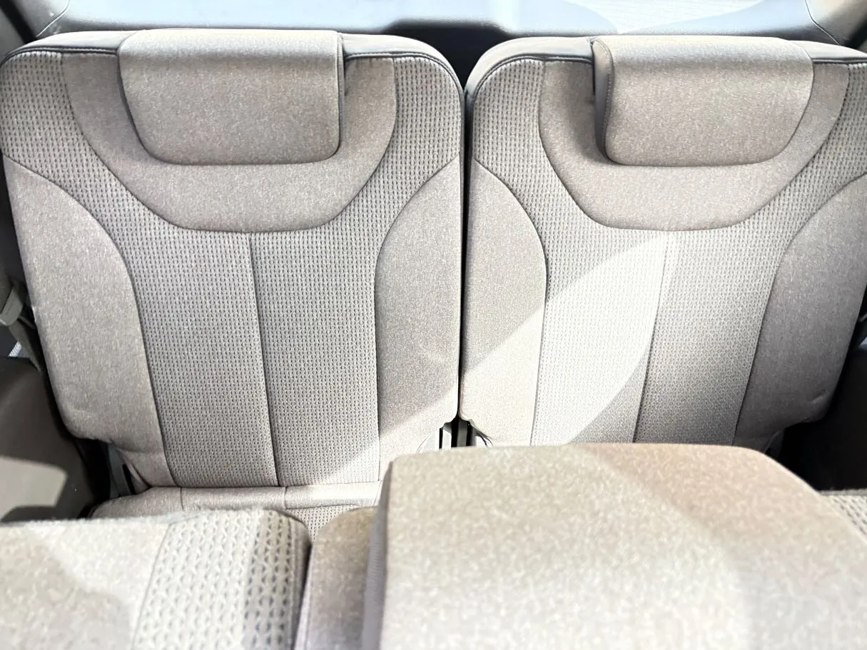 Car image 29