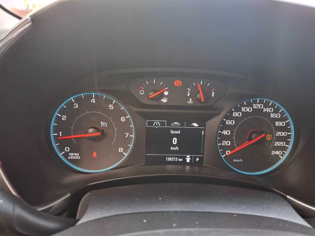 Car image 17