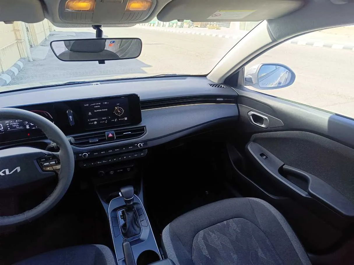 Car image 20