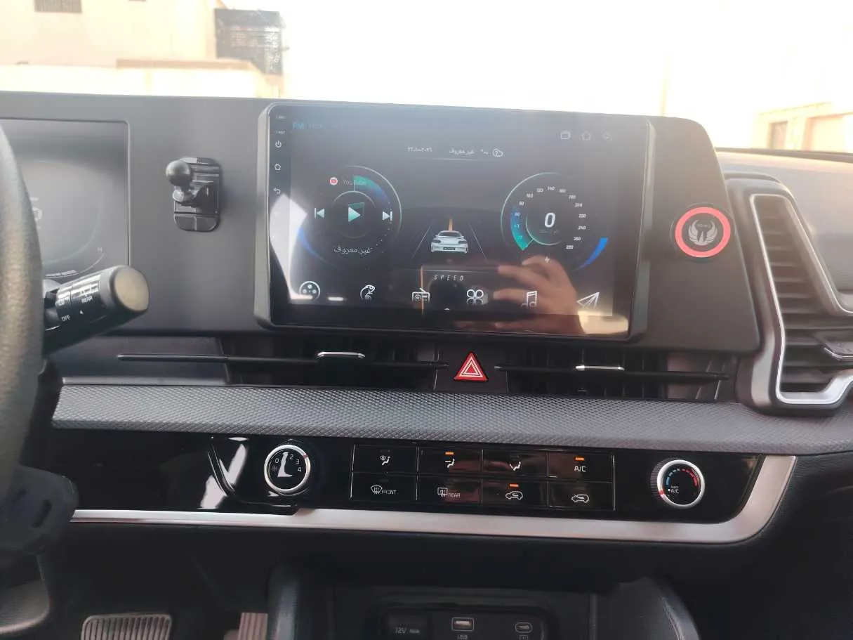 Car image 22