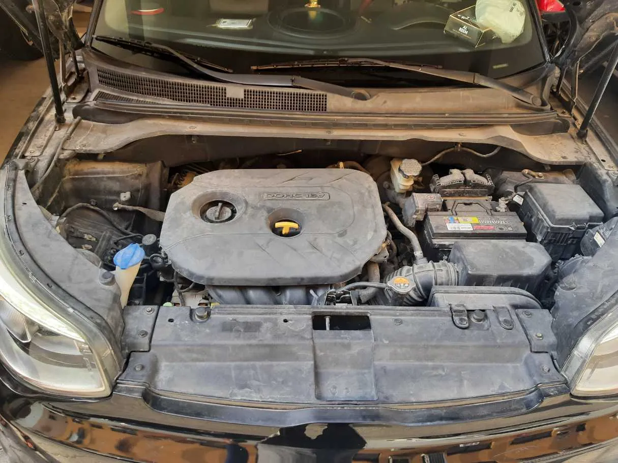 Car image 20