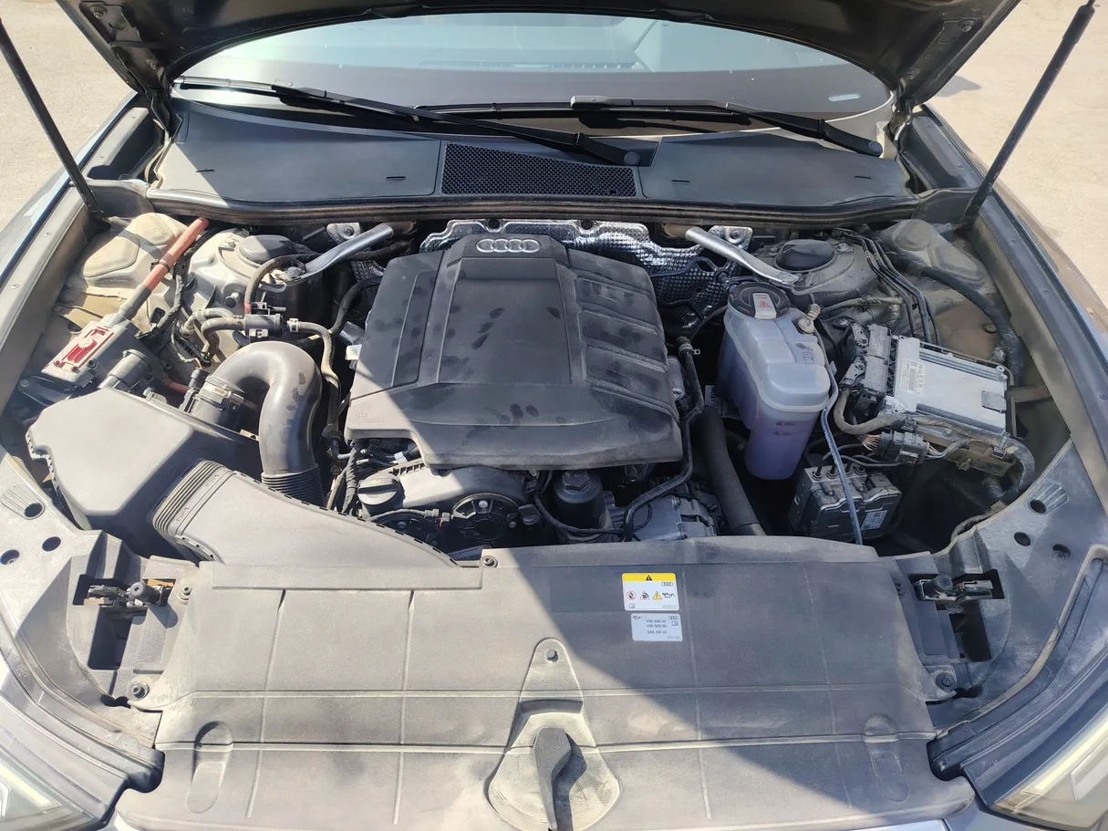 Car image 36