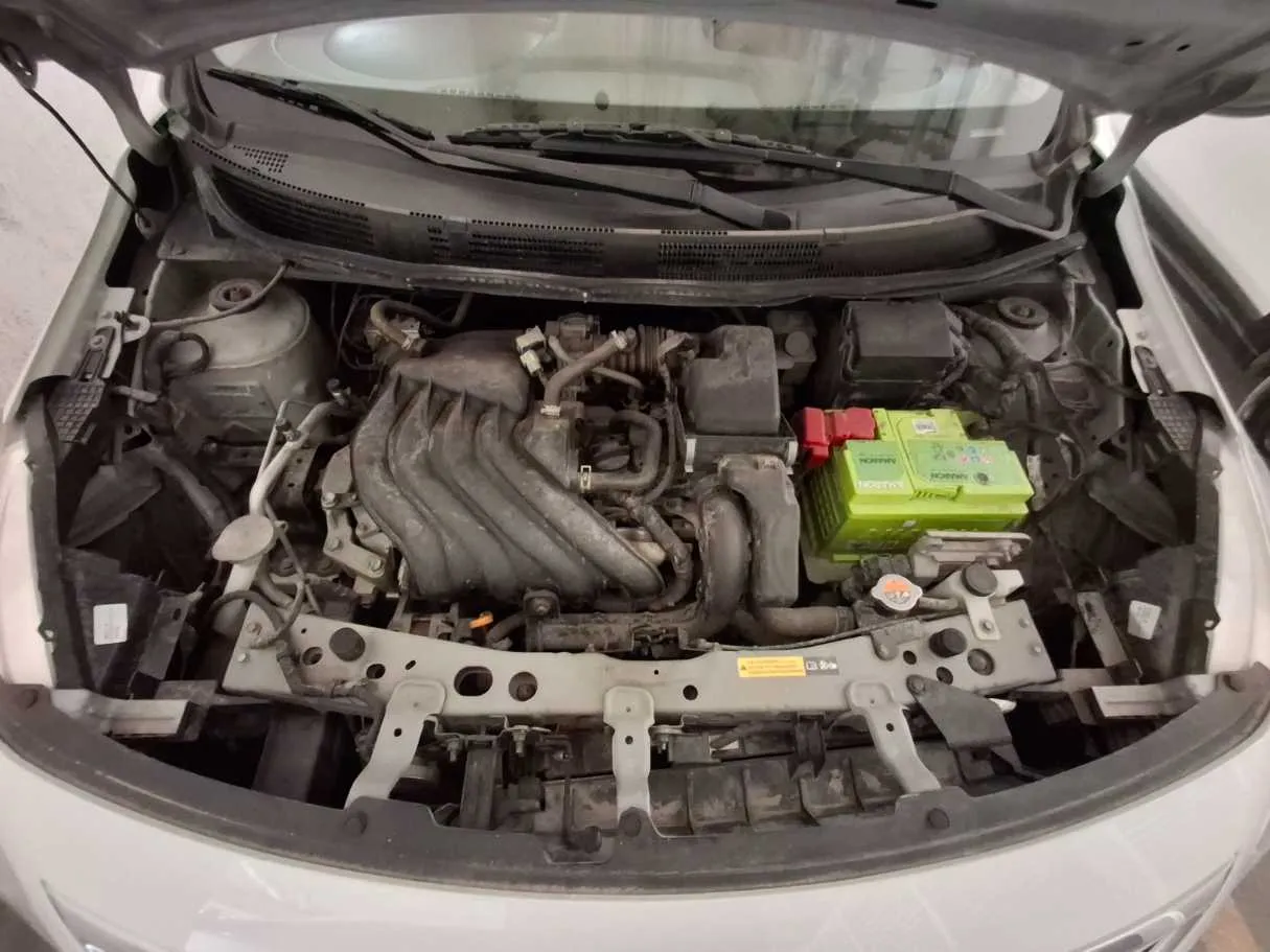 Car image 20