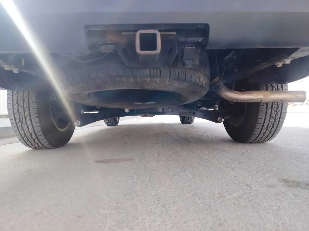 Car image 27