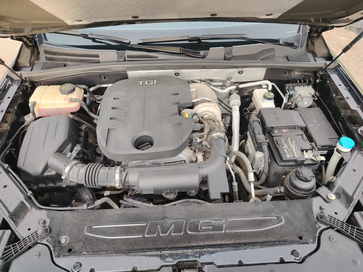 Car image 36