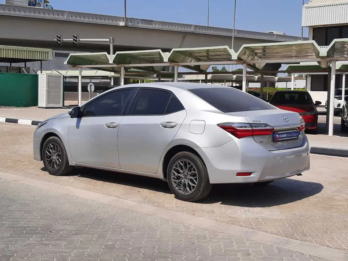 Car image 7