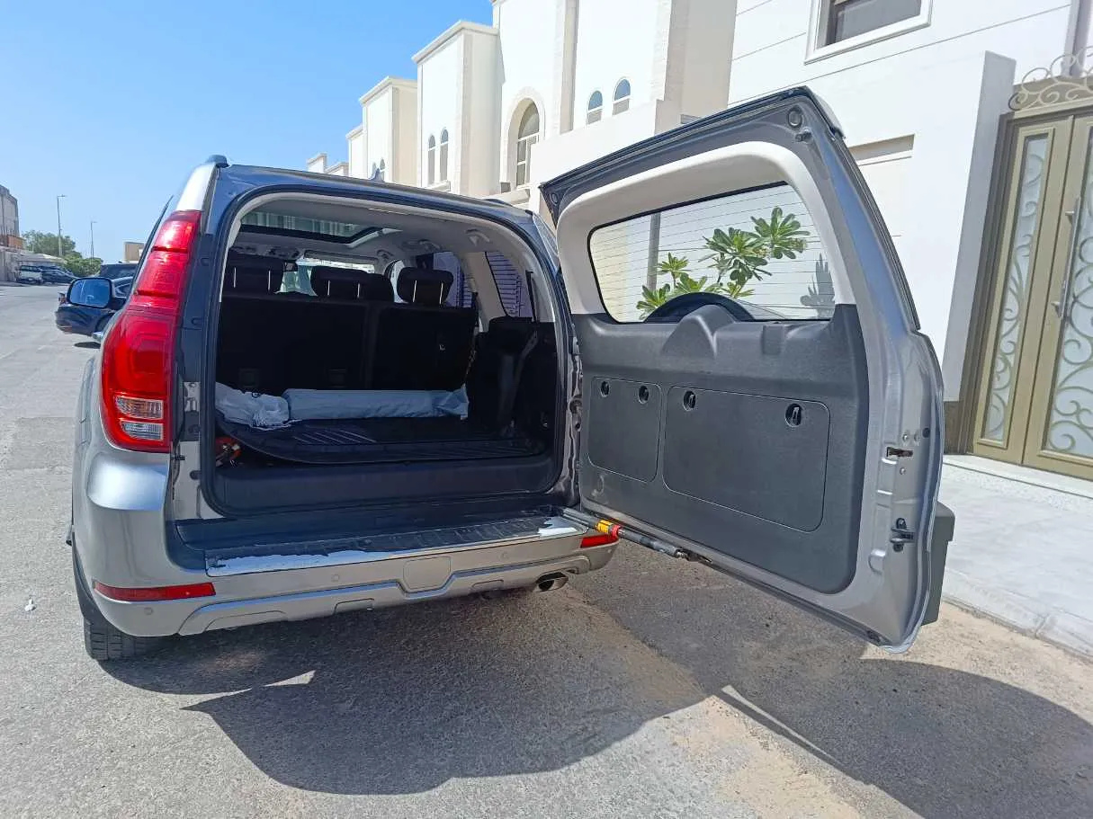 Car image 33