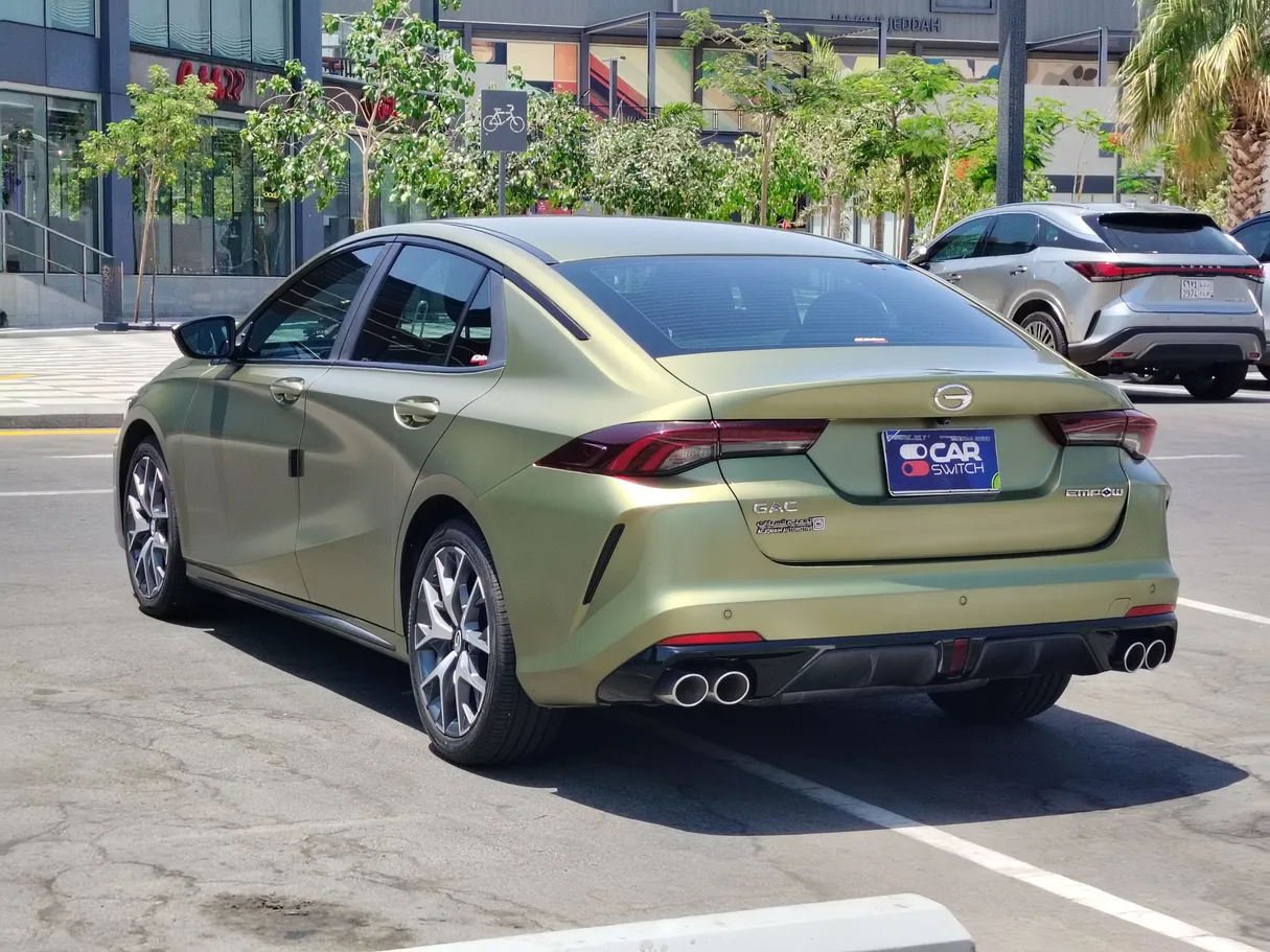 Car image 7