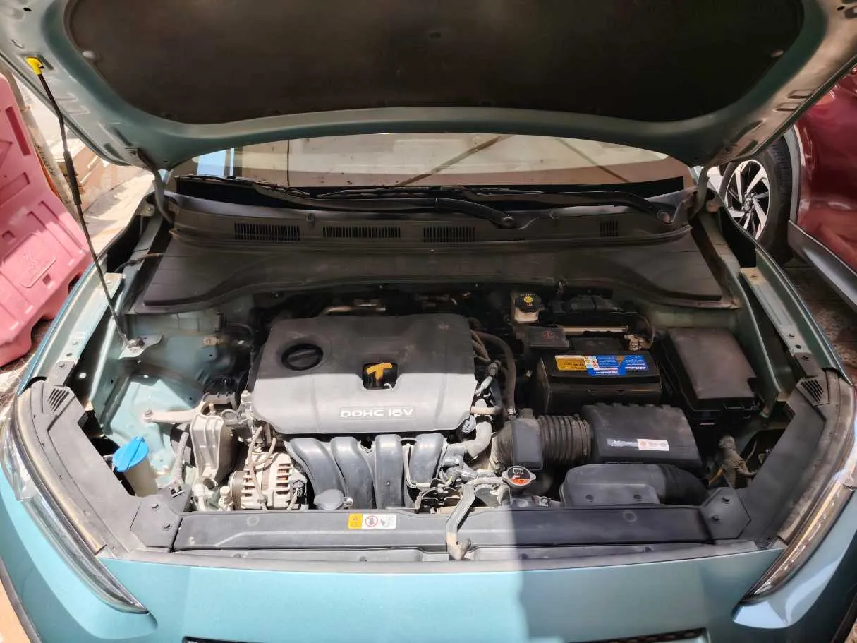 Car image 35