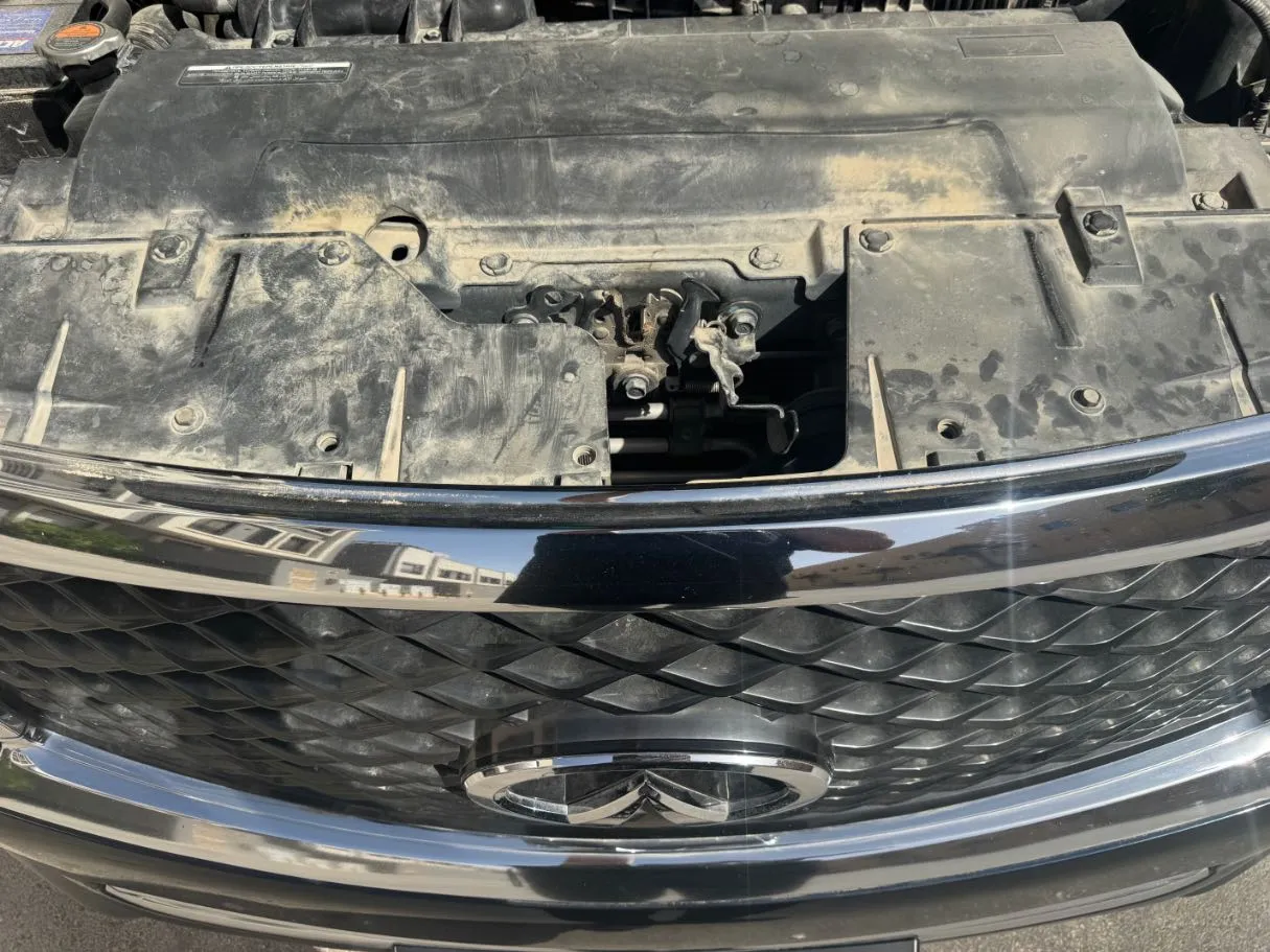 Car image 23